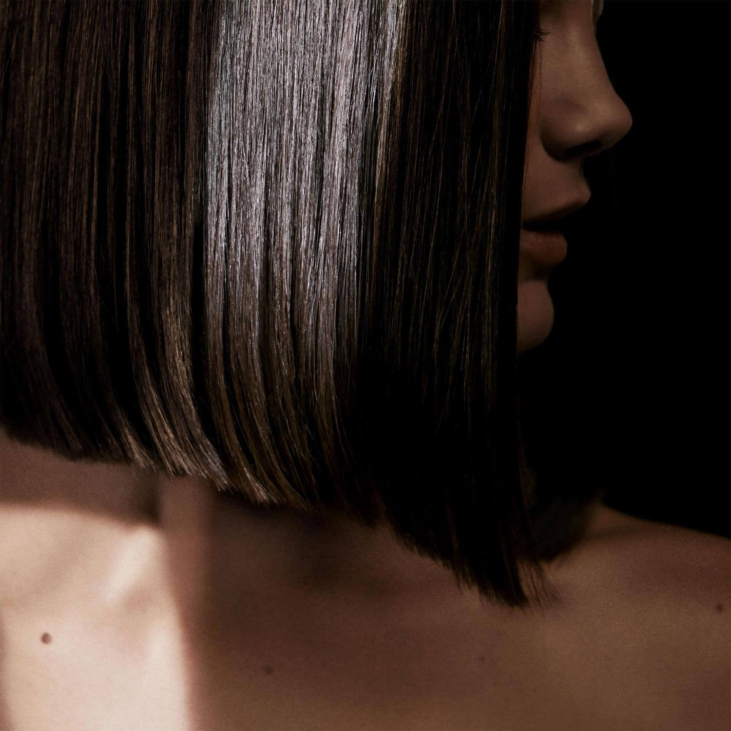 BOTANICAL REPAIR STRENGTHENING OVERNIGHT SERUM (SUERO FORTALECEDOR NOCTURNO)